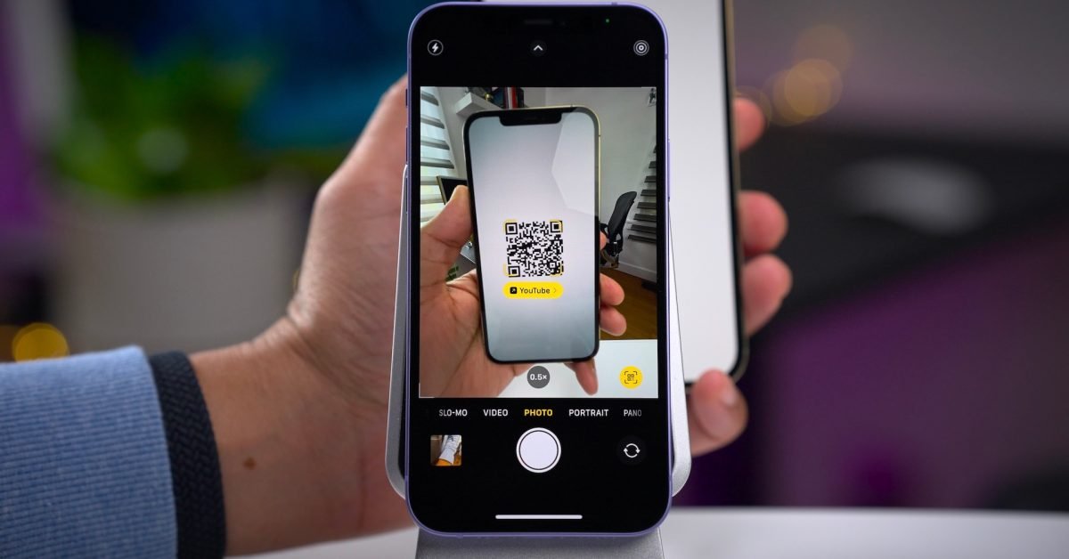 PSA: You can open QR codes on iOS without scanning from another device