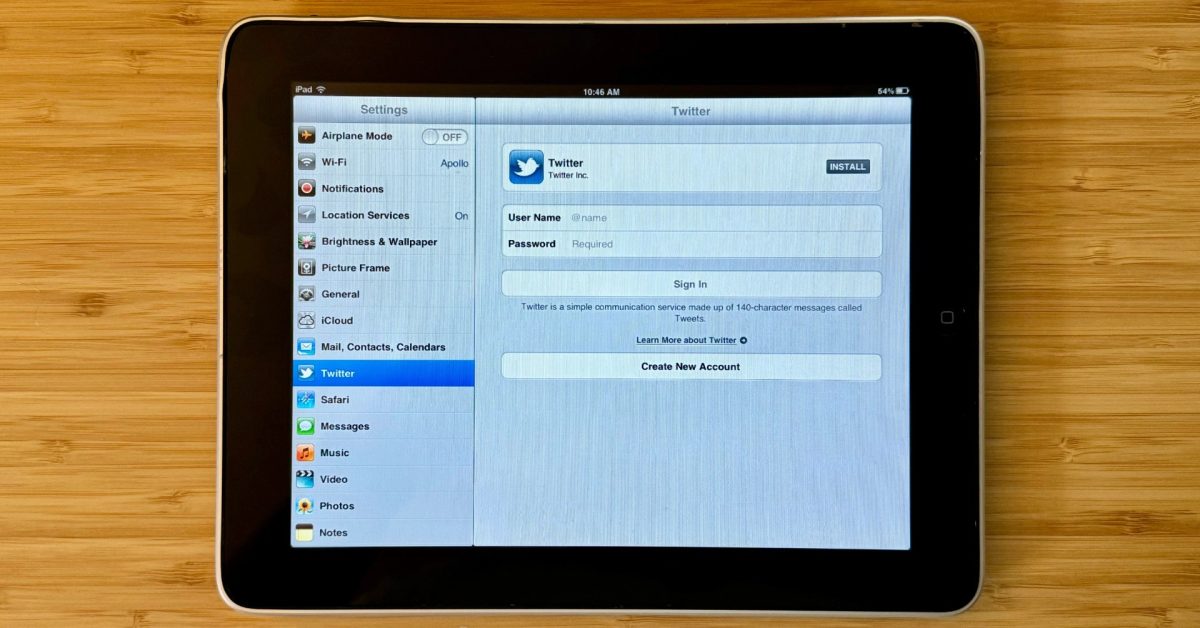 The original iPad beautifully encapsulates legacy Twitter for all eternity