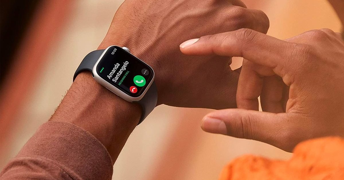 Best Apple Watch 8 deals: Save on last year's model