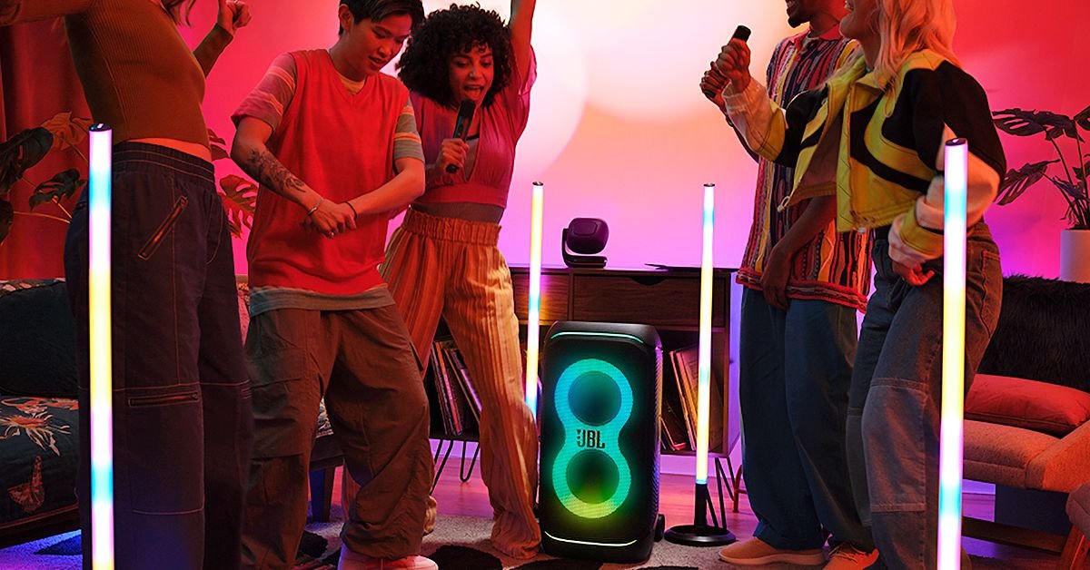 JBL’s new party lights wirelessly sync to its glowing speakers