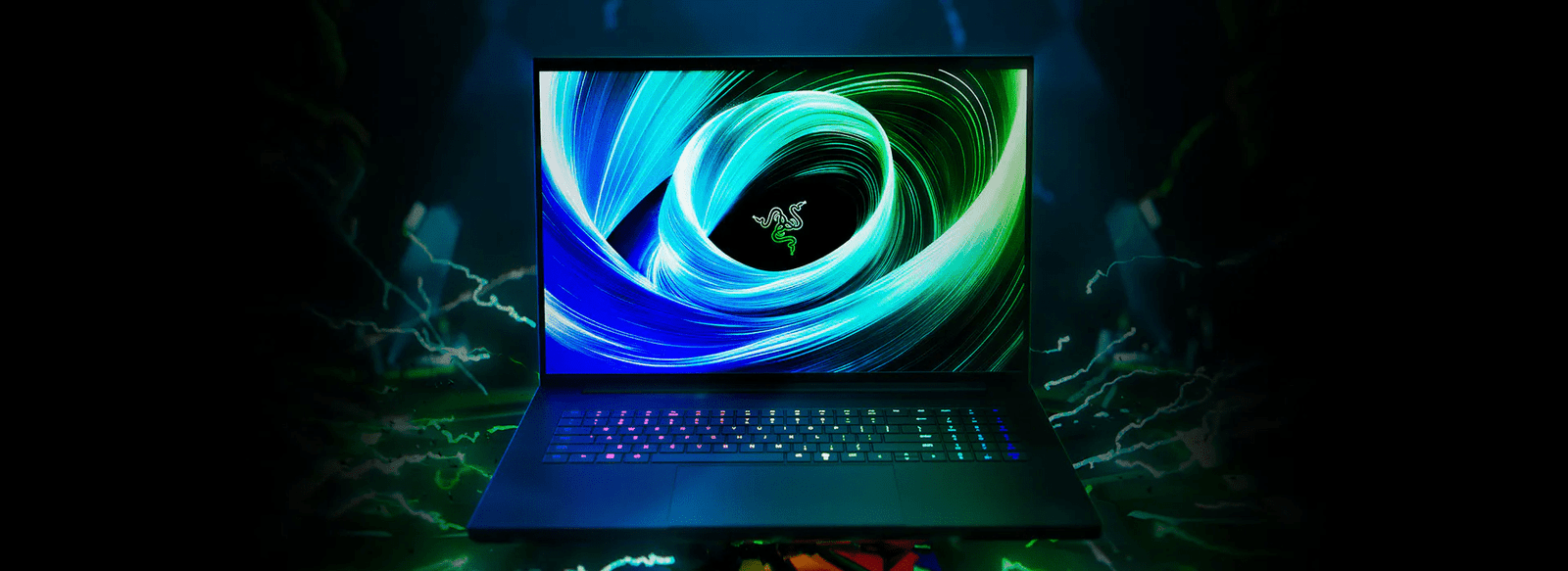 Razer Unveils Blade 18 (2025) With Dual-Mode Display And RTX 5090