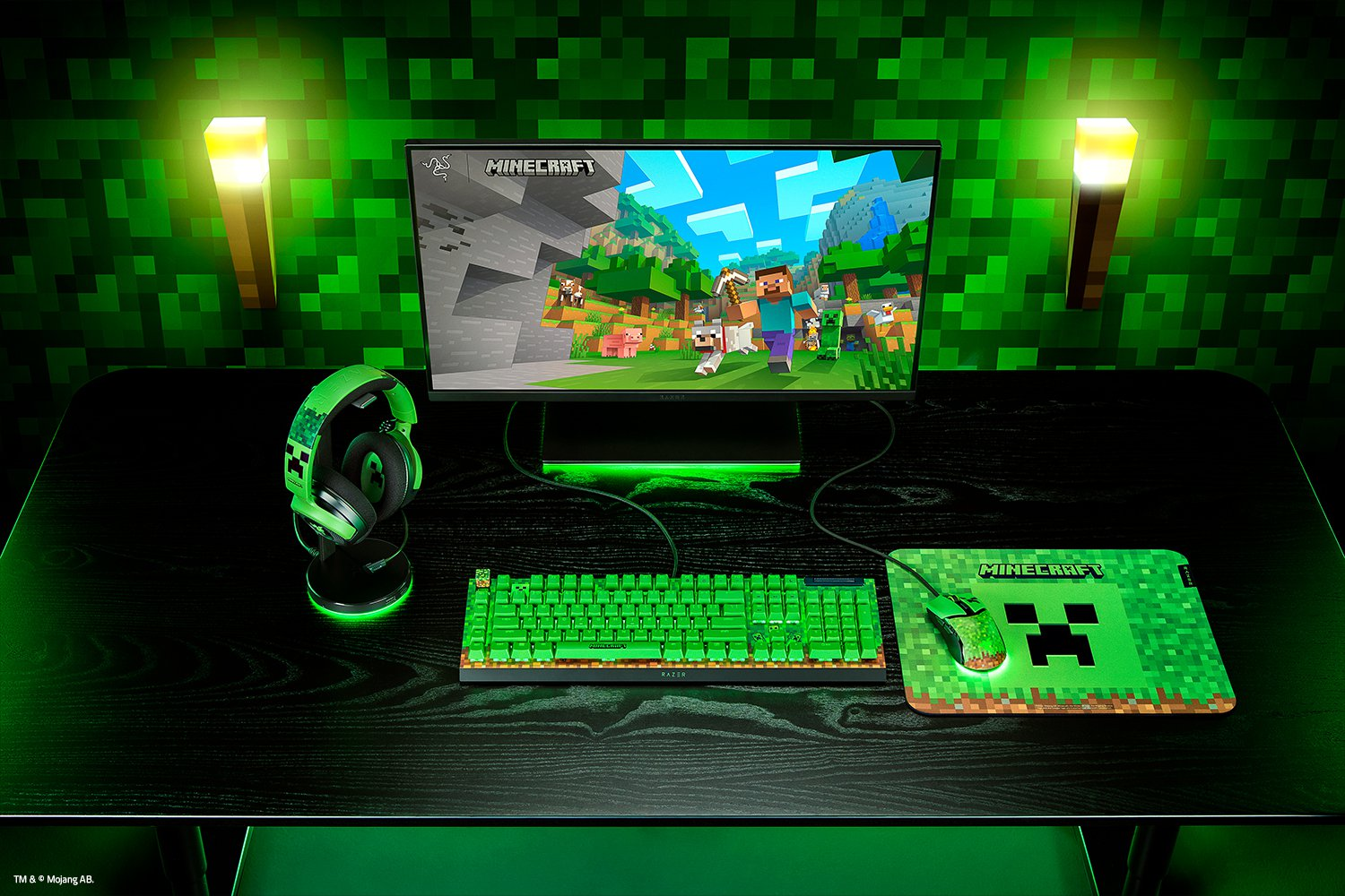 Razer Unveils Minecraft-Themed Gaming Peripheral Collection