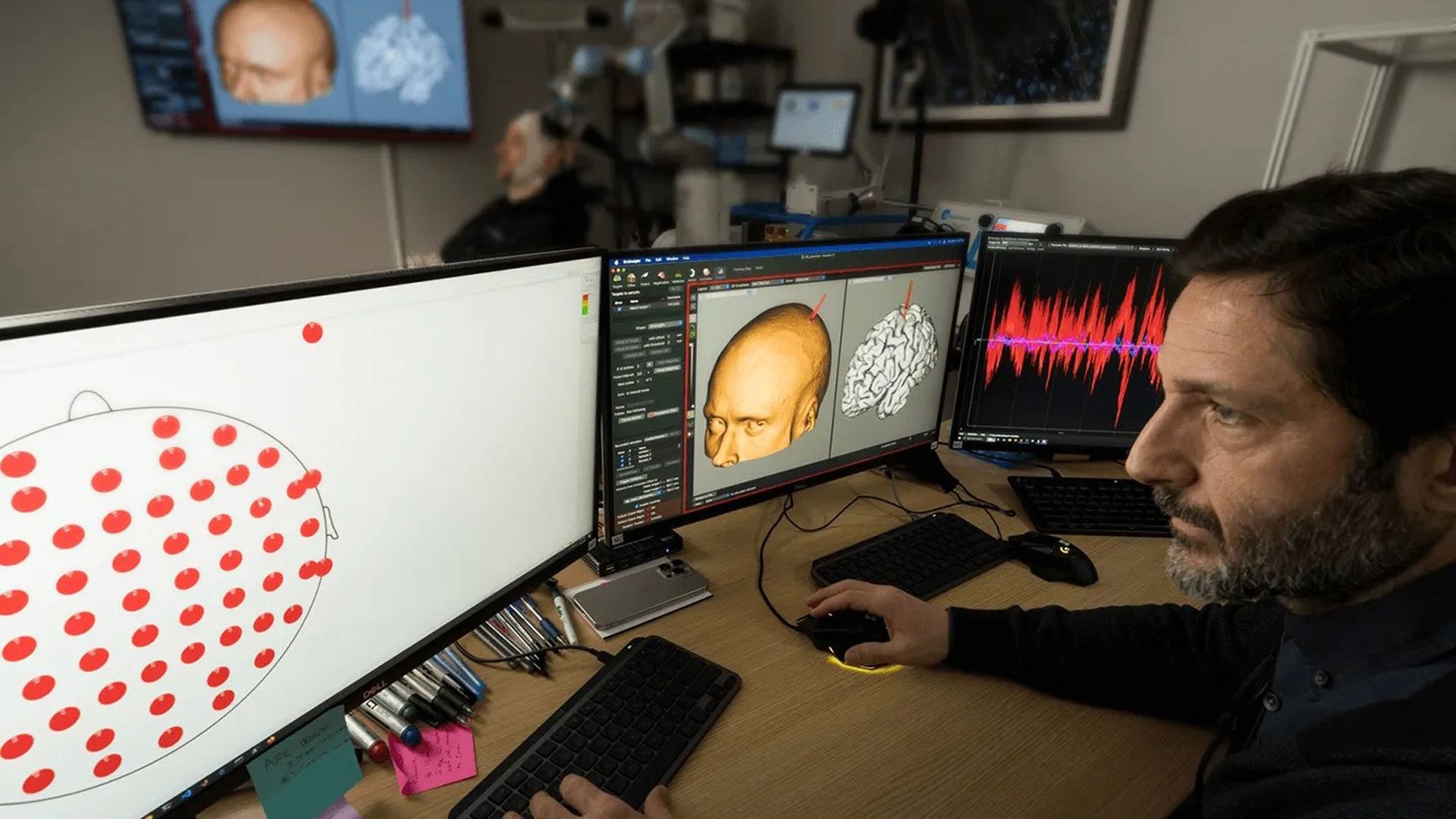 Valve Founder's Neural Interface Company to Release First Brain Chip This Year