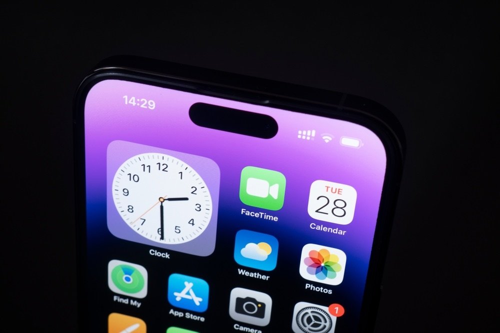 New Rumors Claim the iPhone 17 Will Sport a Smaller Dynamic Island