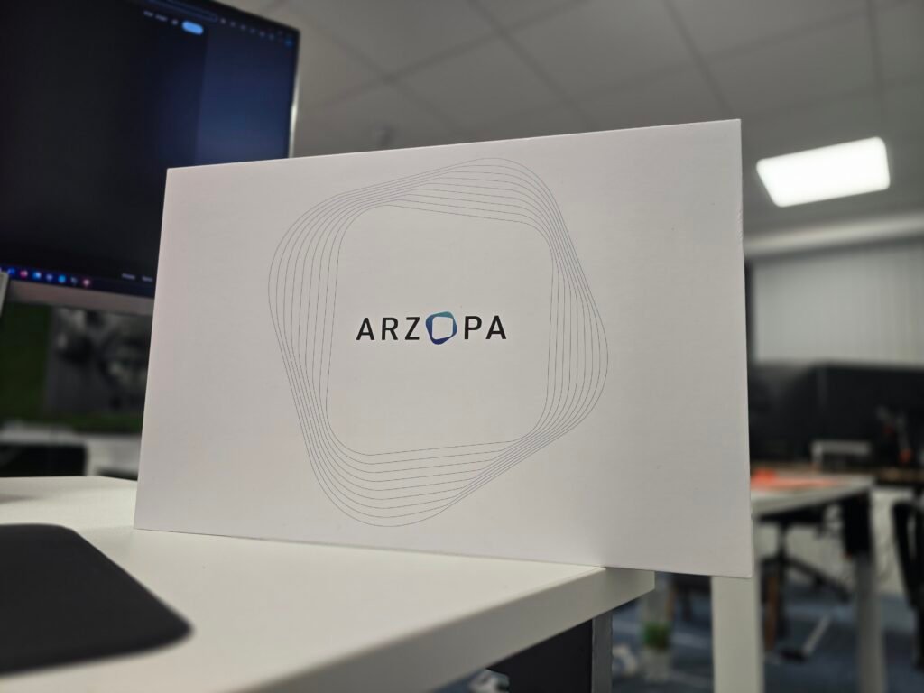 Arzopa Z1FC 144Hz Portable Gaming Monitor Review scaled